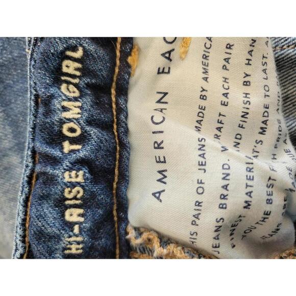 American Eagle Outfitters size 4 blue distressed denim hi-rise tomgirl jeans - Picture 4 of 6